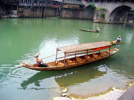 小城灵韵